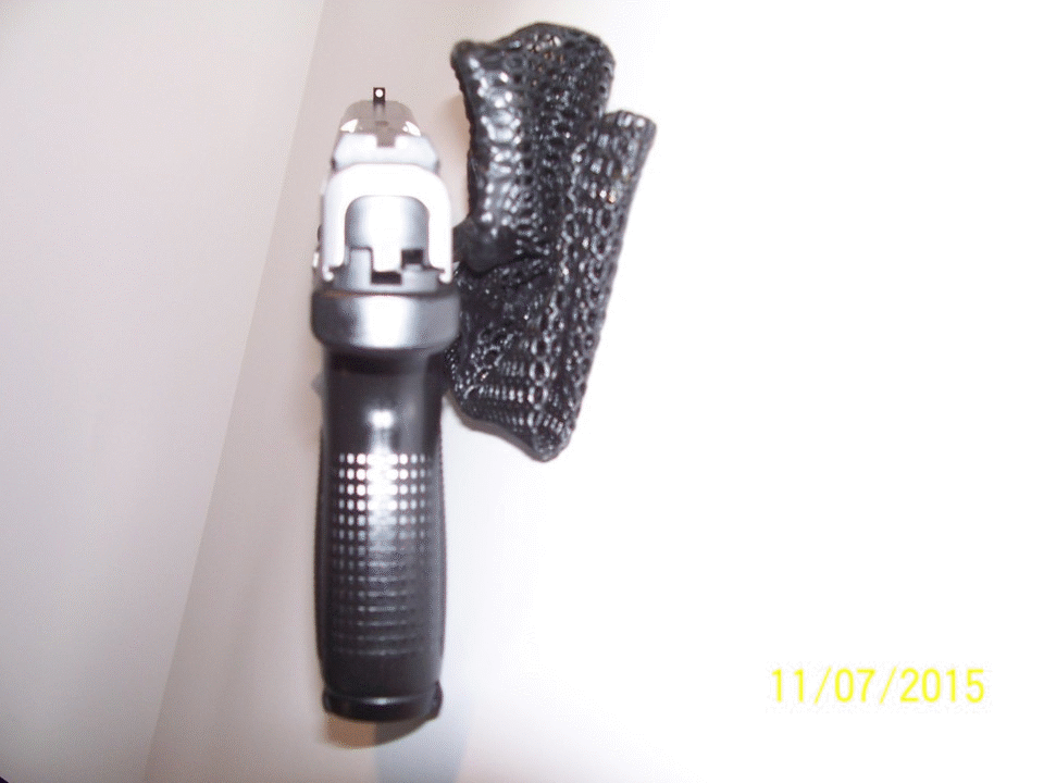 Akuna Brass Catcher Catch Your Auto Pistol's Brass Shells As Shot